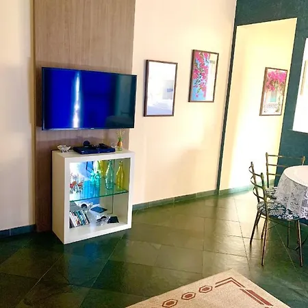 Apartamento na Praia da Enseada-2